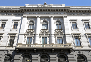 Façade of former Banca Commerciale Italiana