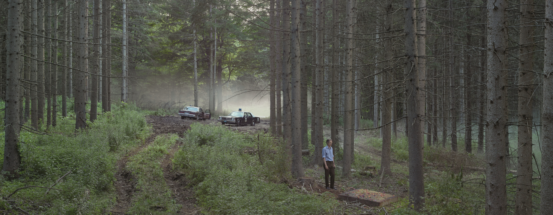 "Gregory Crewdson. Eveningside" al Musée de la Photographie di Charleroi, Belgio