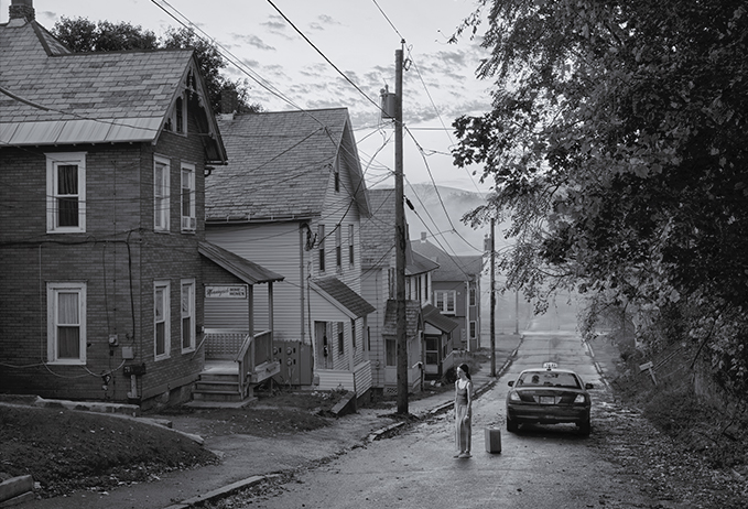 "Gregory Crewdson. Eveningside" al Festival Rencontres d’Arles