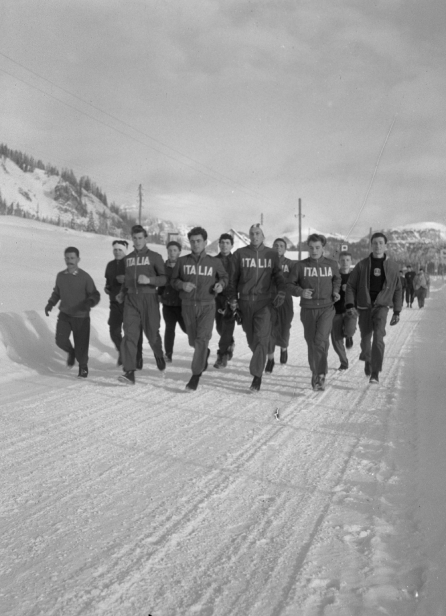 la strada per cortina