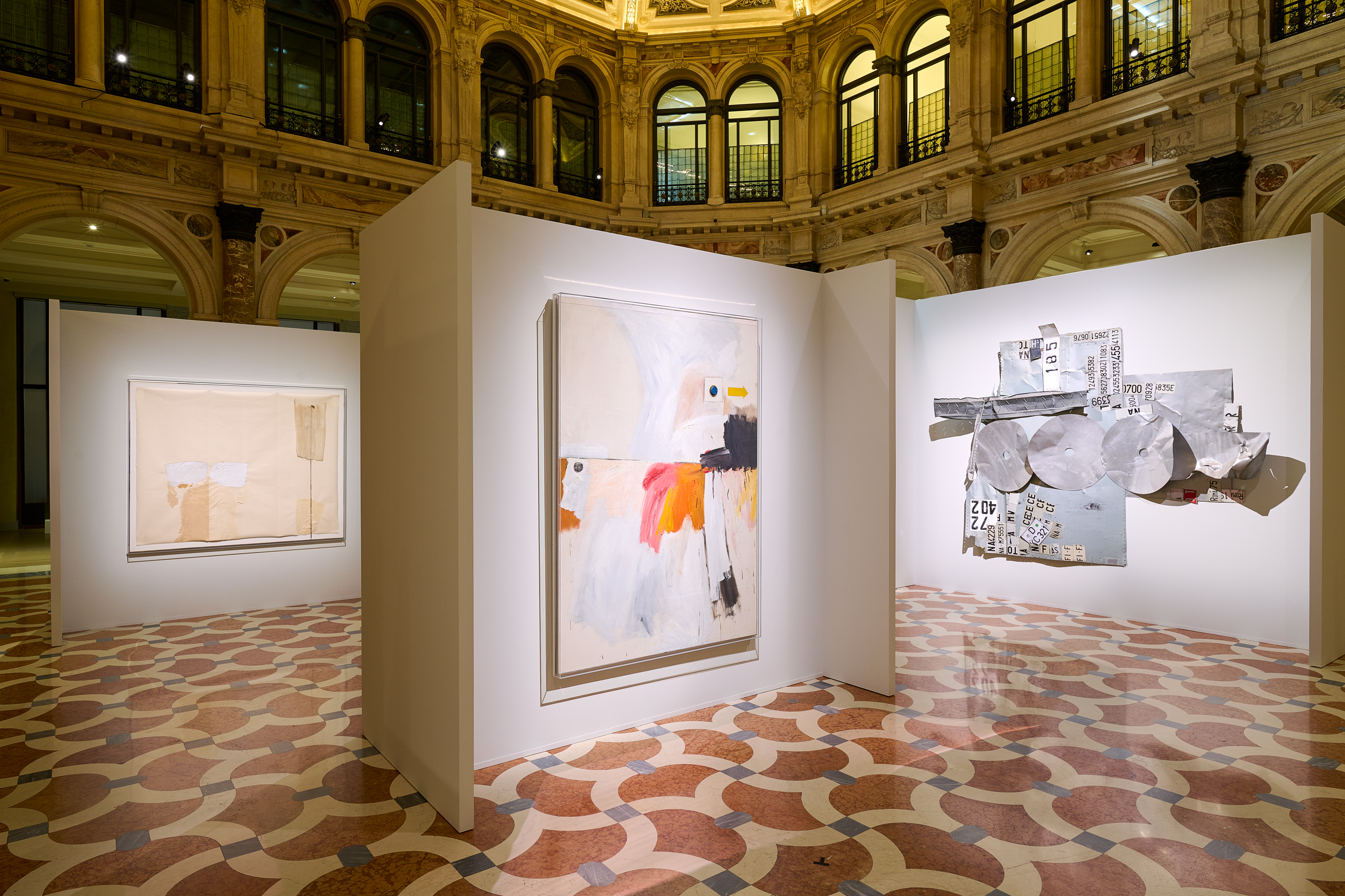 "UNA COLLEZIONE INATTESA. La Nuova Arte degli Anni Sessanta e un Omaggio a Robert Rauschenberg"  salone principale