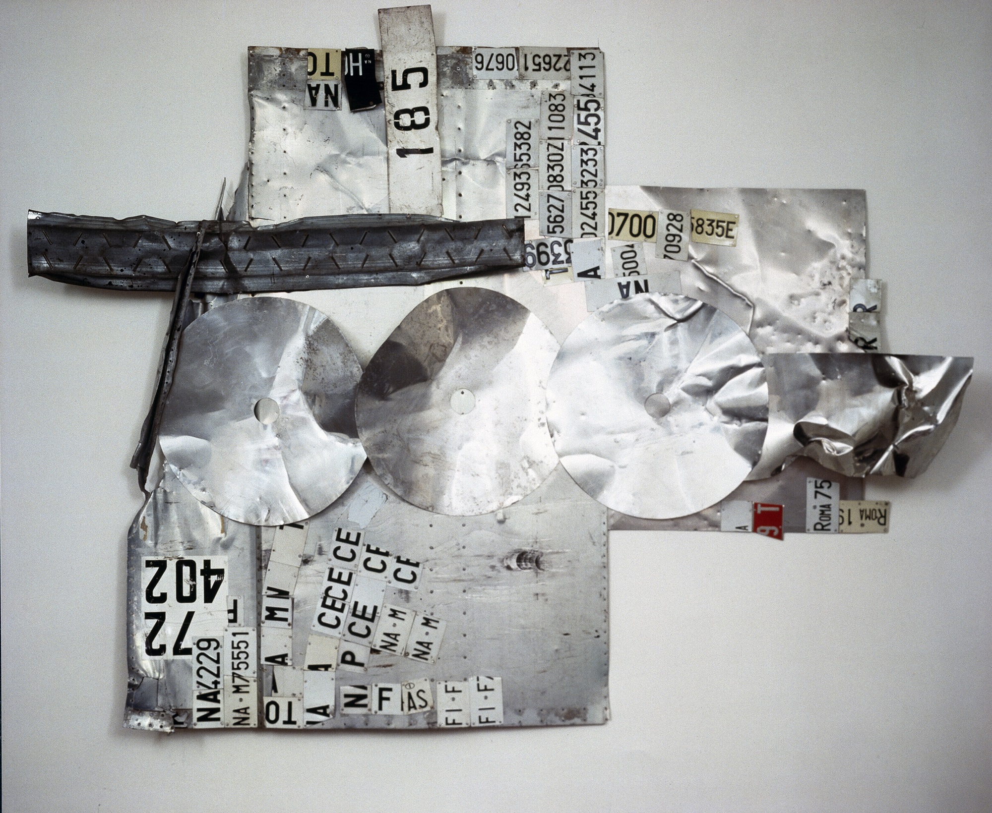 Robert Rauschenberg (Port Arthur, Texas 1925 - Captiva Island, Florida 2008) Trasmettitore Argento Glut (Neapolitan), 1987