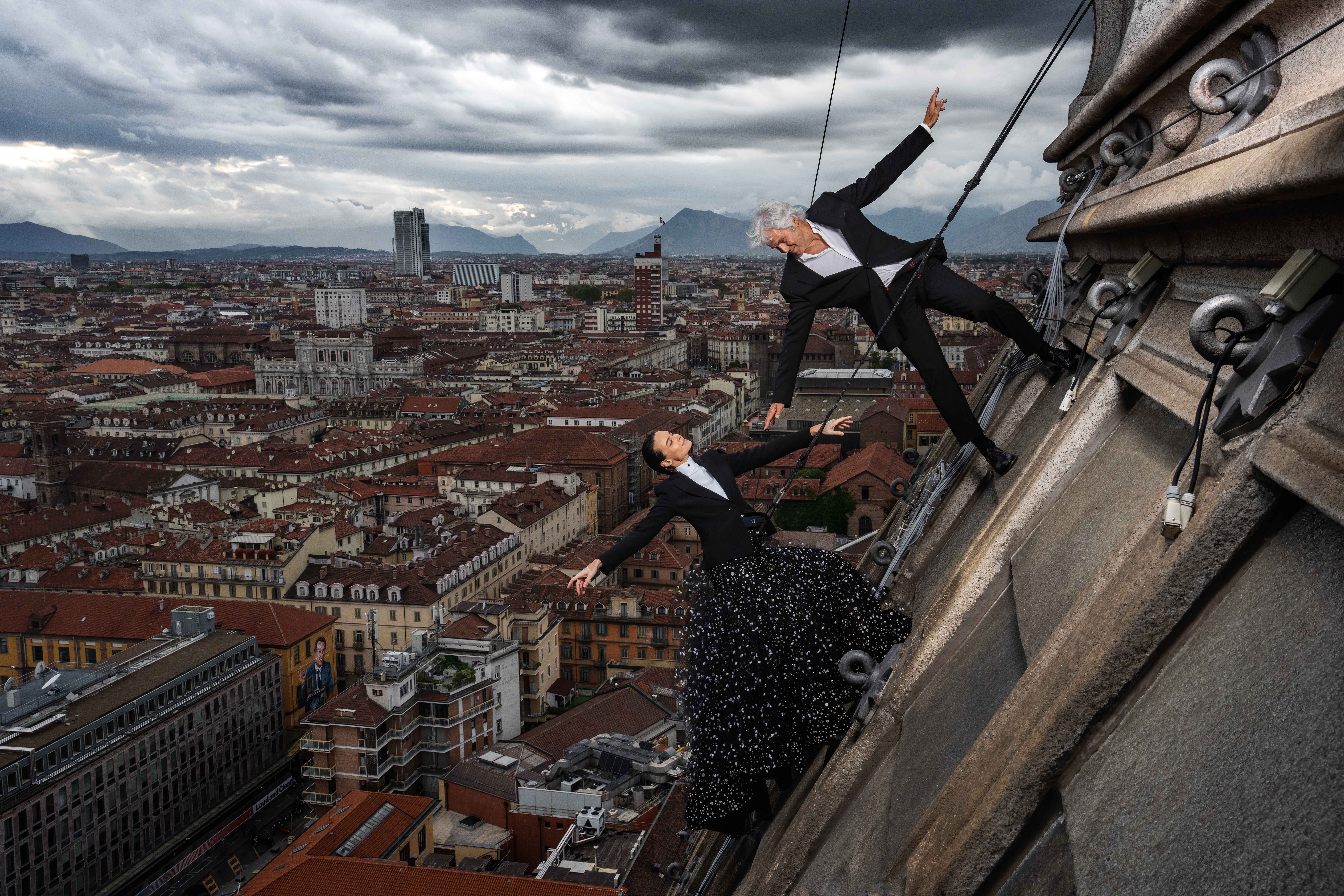 Kasia Smutniak e Domenico Procacci. Foto della mostra "Piano sequenza la Mole" a Torino