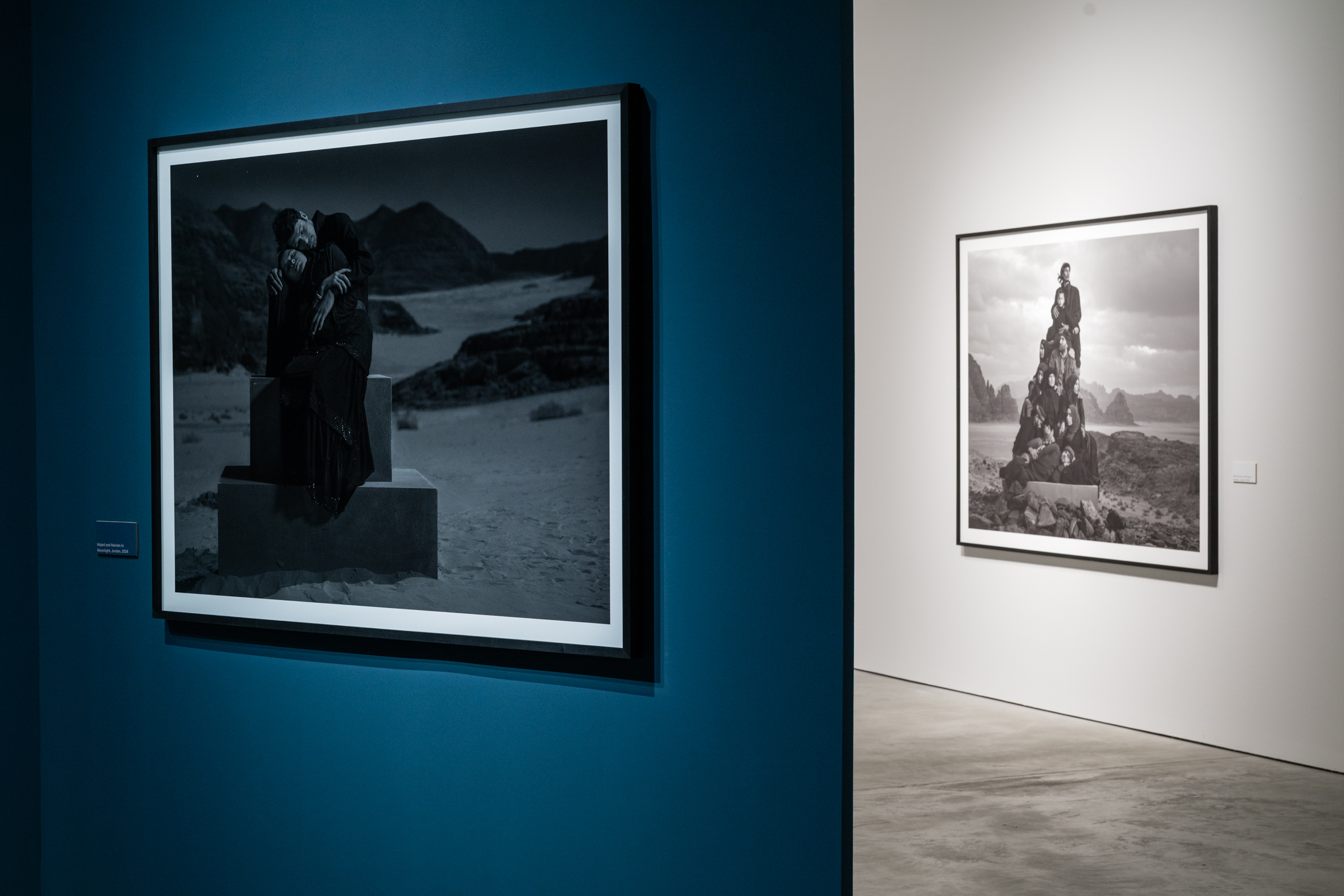 Fotografie della mostra "Nick Brandt. The Day May Break. La luce alla fine del giorno" alle Gallerie d'Italia - Torino