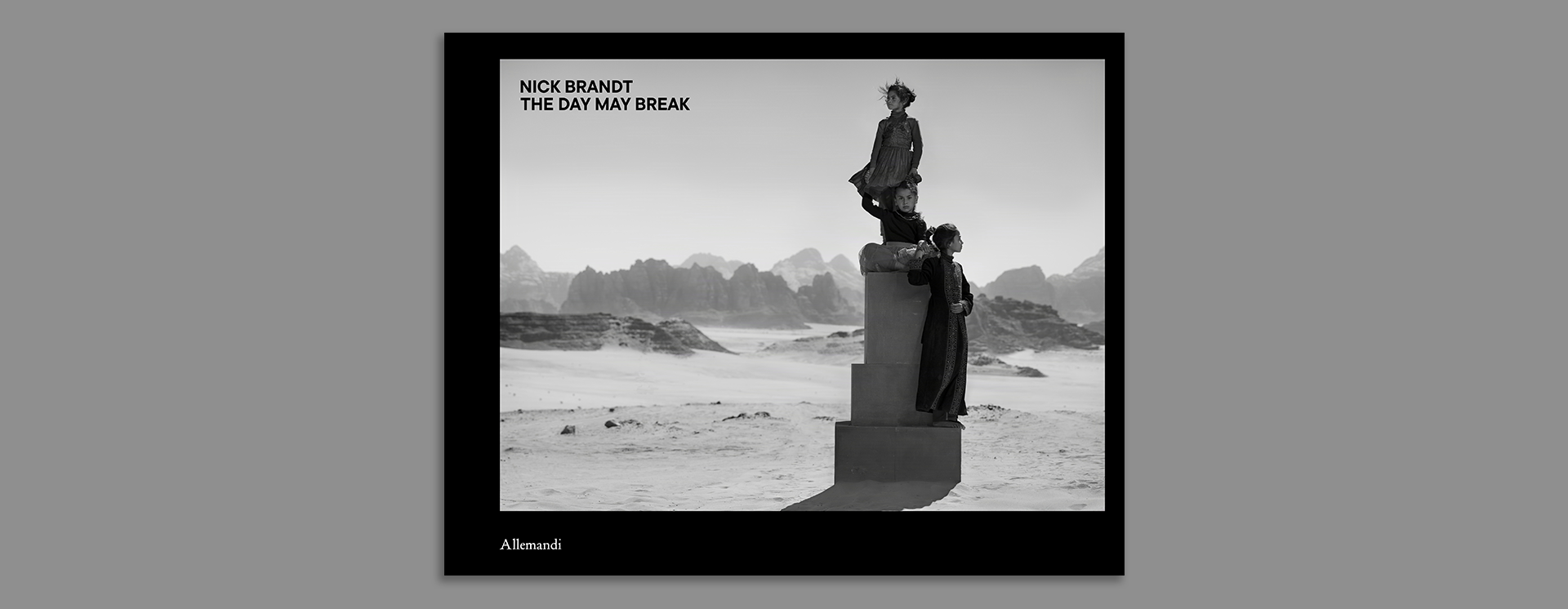 "Nick Brandt. The Day May Break. La luce alla fine del giorno" Firmacopie a Torino